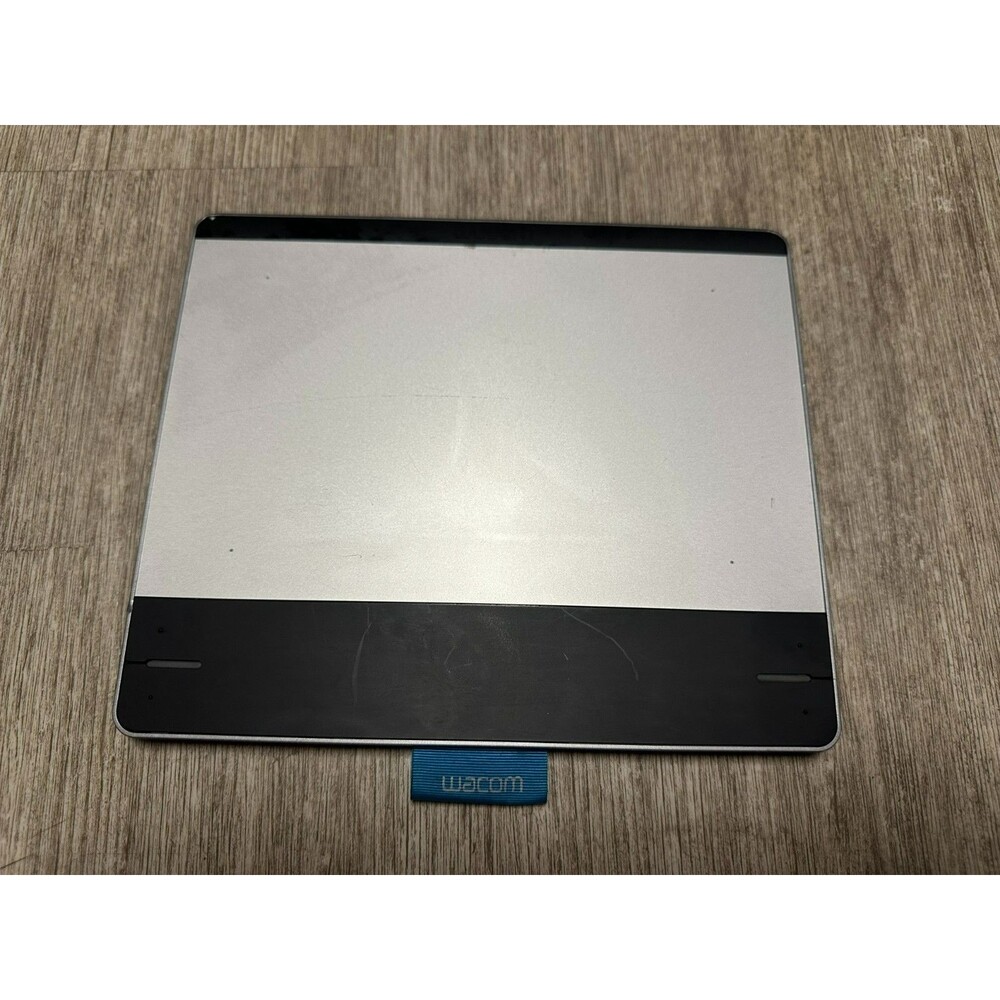 Wacom Intuos Pen Small Tablet (CTL-480) - Tablet Only, No Pen/Cable - Tested